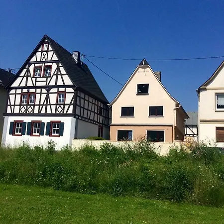 Lägenhet Haus Am Ufer Mit Rheinpanoramablick Koblenz (Rhineland-Palatinate)