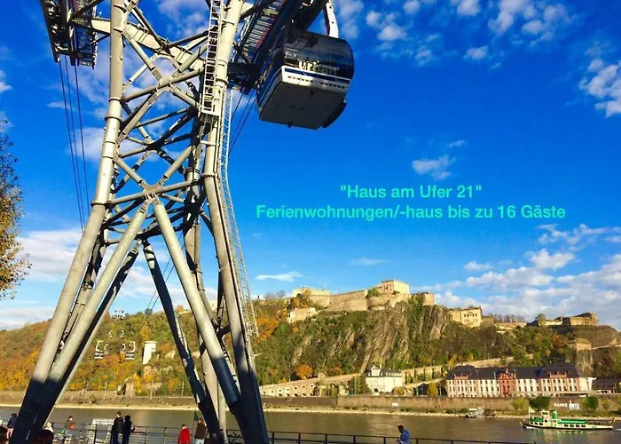 Haus Am Ufer Mit Rheinpanoramablick